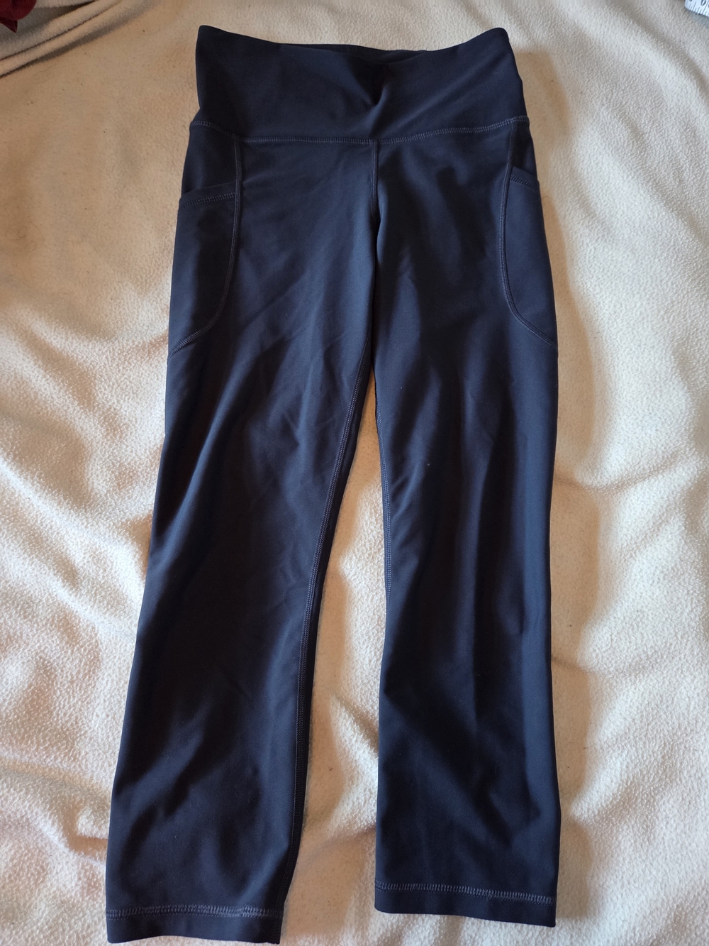 Old Navy Crop Leggings